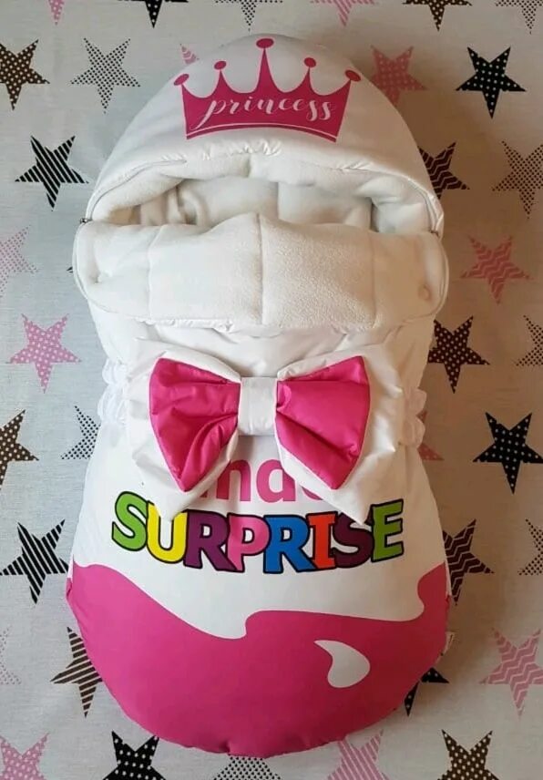 Комплект на выписку зима для мальчика. Выписная 26 роддома. Выписка из роддома фотосессия омск. Выписка из роддома омск. Фотосессия выписка из роддома с шарами.