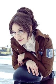 Hanji cosplay