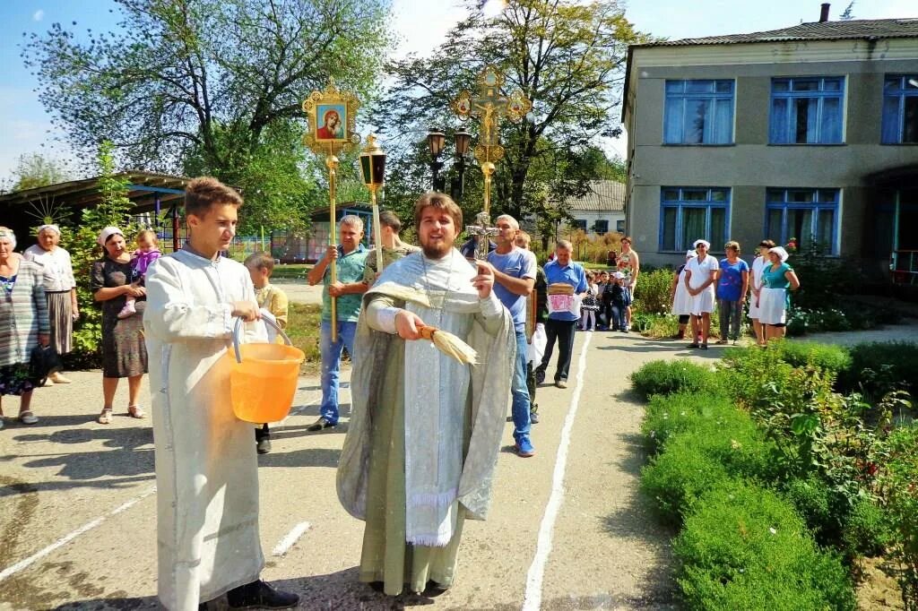 Станица Советская Ставропольский край. Станица Советская Ставропольский край Кировский район. Станица Марьинская Кировский район Ставропольский край. Станица Советская храм Ставропольский край.