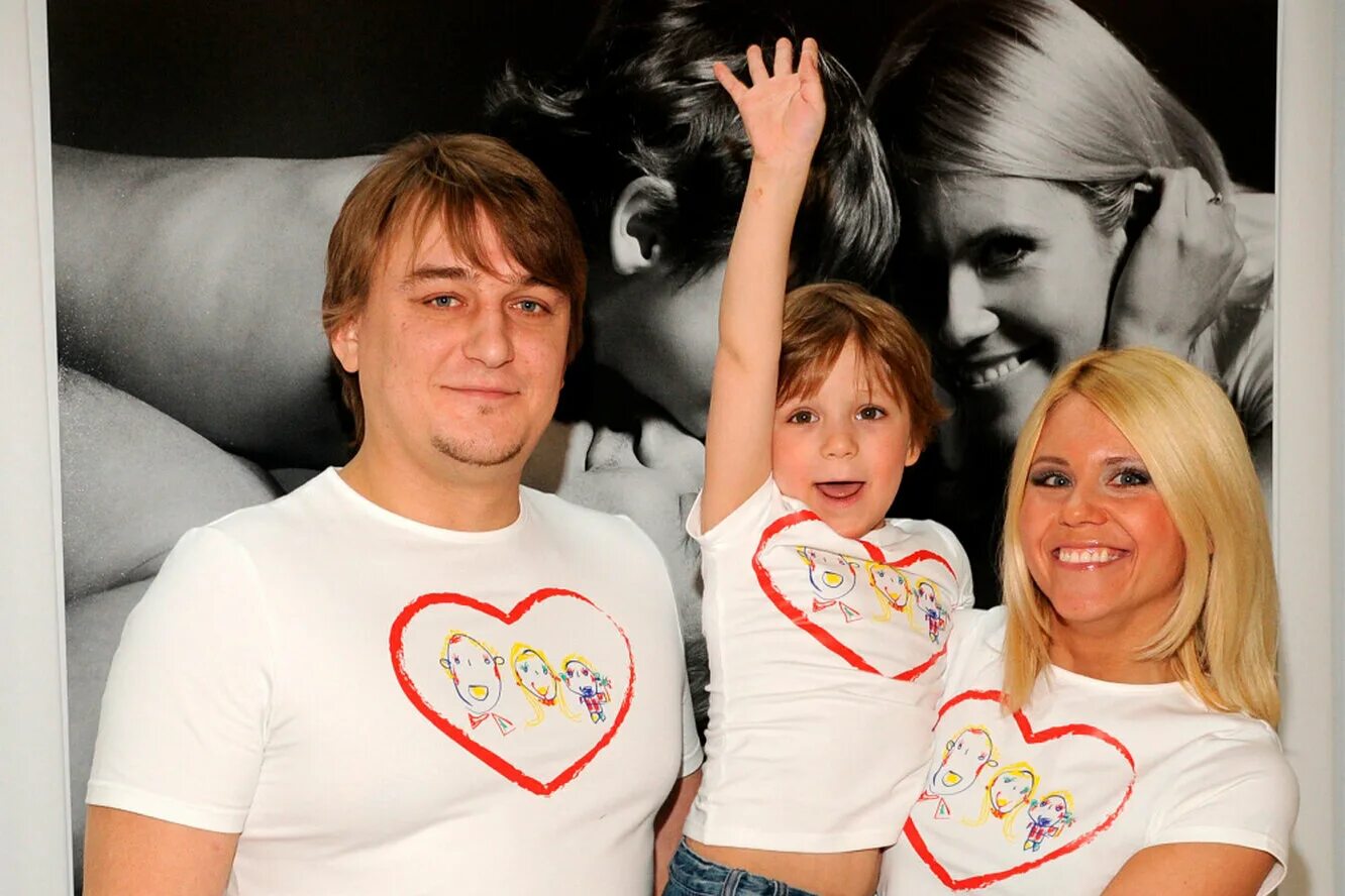 Группа лицей анастасия макаревич. Настя макаревич родственница андрея макаревича или нет. Анастасия макаревич с сыном. Группа лицей анастасия макаревич. Евгений першин и анастасия макаревич.