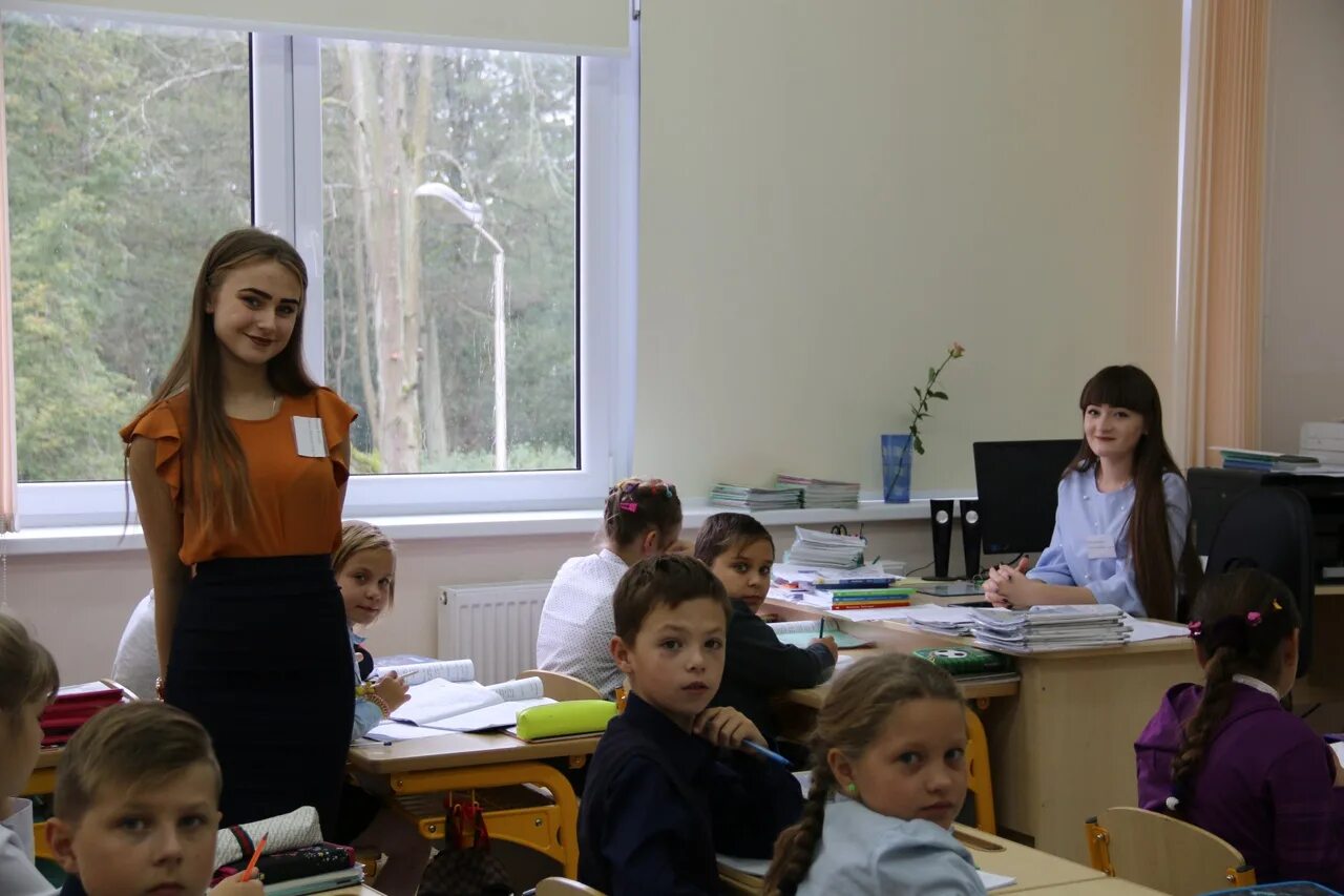 Город Полесск школы. МОУ Полесская школа. Полесская школа преподаватели. Учителя Полесской СОШ. Электронный журнал полесской школы