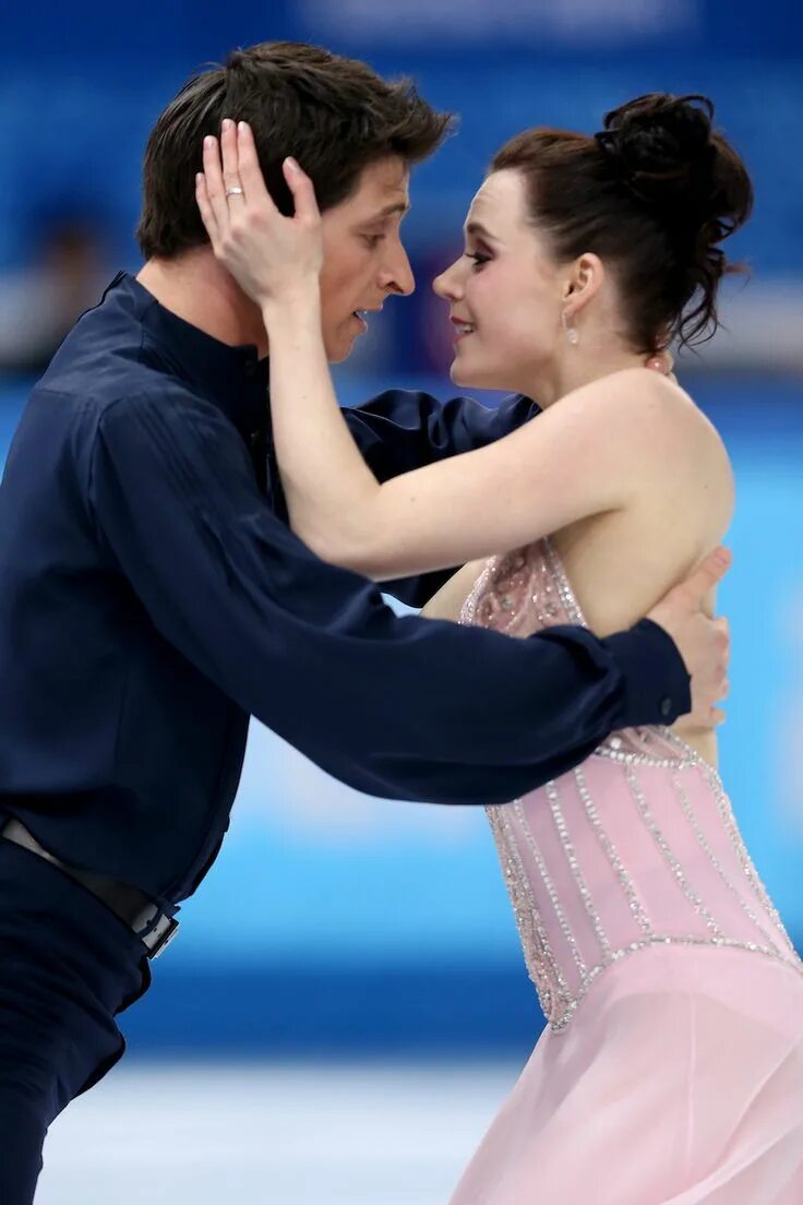 Tessa virtue and scott moir 2018. Tessa virtue and scott moir. Тесса скотт мойр. Тесса вирту и скотт мойр. Тесса виртью и скотт мойр.