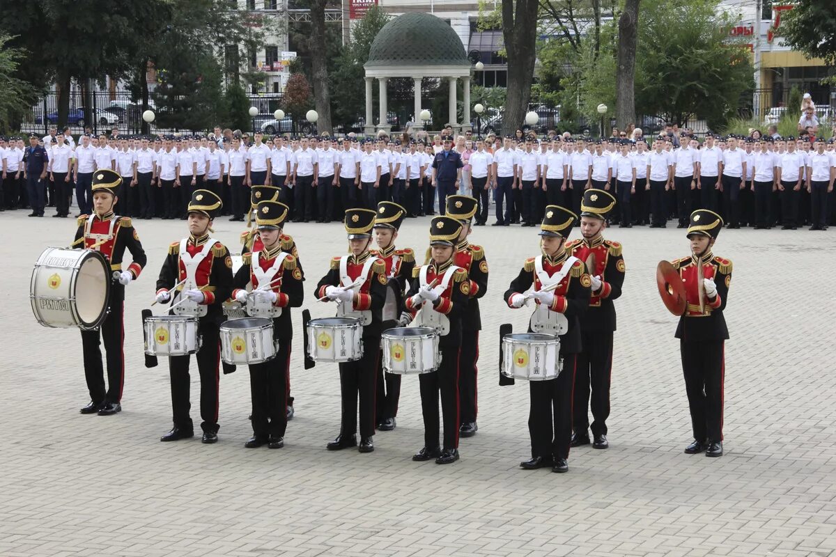 Президентский кадетский корпус краснодар официальный сайт. Форма краснодарского президентского кадетского училища. Краснодарское президентское кадетское училище. Президентский кадетский корпус краснодар. Кадетское училище в краснодаре.