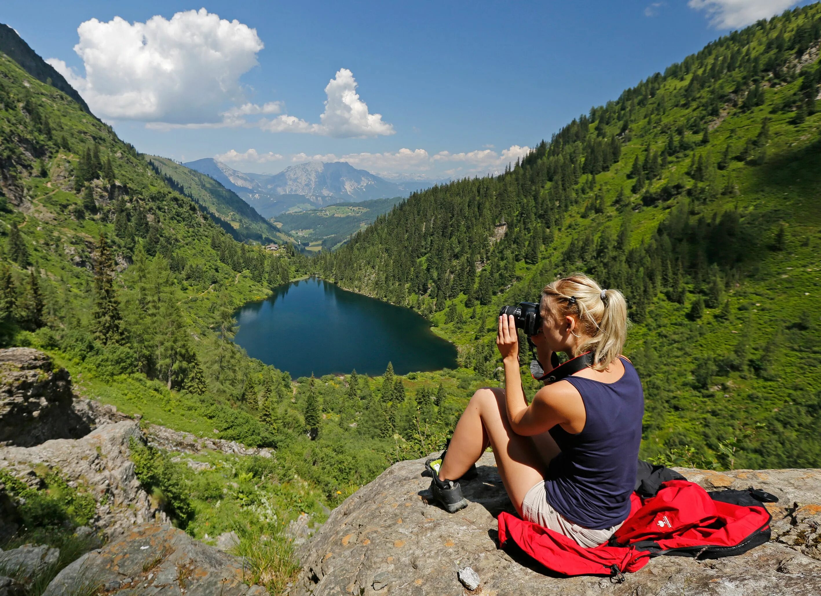 Birkenstockam donnerstag die ergebniserwartungen des urlaubsquartals. Австрия trip. Urlaub. Urlaub фото. Mountain trip.