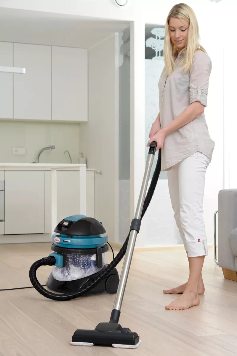 Пылесосы обзоры лучший пылесос. Моющий пылесос бош с аквафильтром. vacuum cleaner пылесос. пилеос. моющий пылесос для влажной уборки.