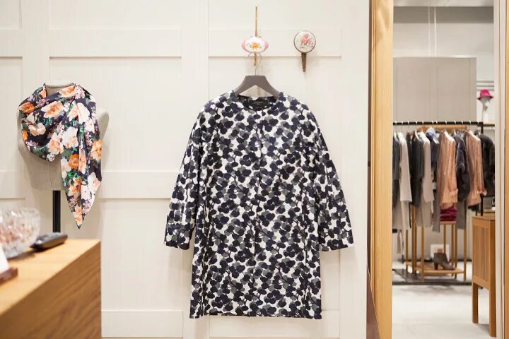 интернет магазин макси. маха бренд одежда женская. маха интернет магазин. Maxa одежда. бутик max mara продавцы.