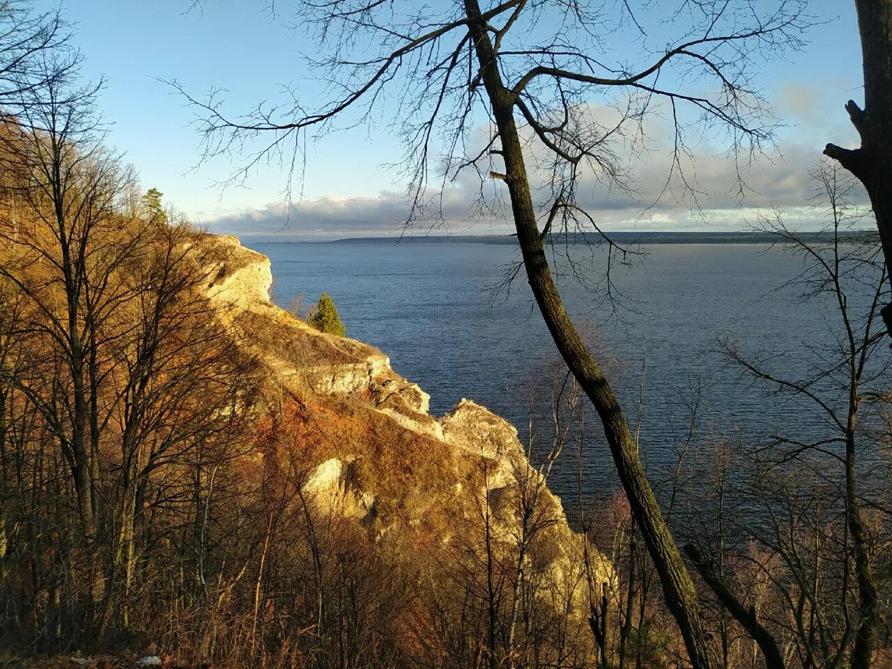 Дом камское устье. Камское Устье Татарстан. Усадьба в Камском Устье. Камское Устье скалы. Камское Устье и долгая Поляна.