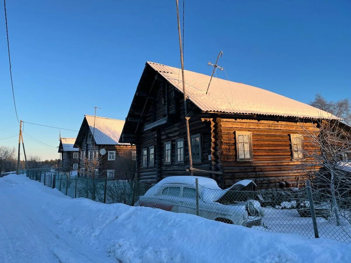 За калиткой - в Кинерму - "Республика"