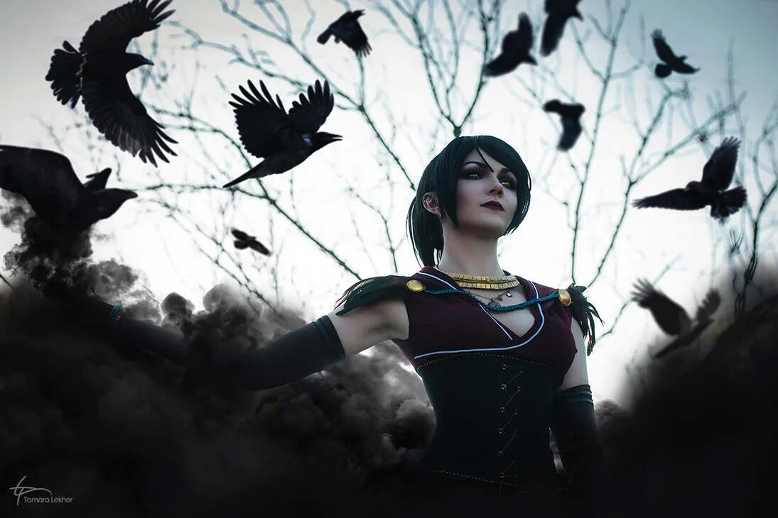 Poe morrigan. Морриган Dragon age. Вороны Морриган. Морриган богиня смерти.