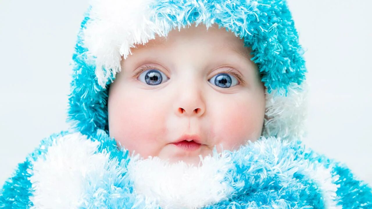 Сон ребенка. Два ребенка зима. Имена зимних детей. Имена зимних детей. Зимний вернисаж.