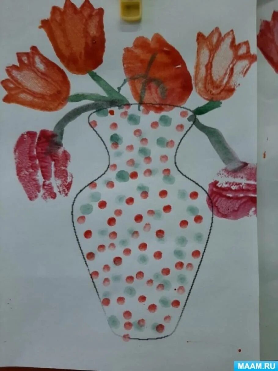 Тюльпаны нетрадиционная техника рисования. Тюльпаны в нетрадиционной технике рисования. Нетрадиционное рисование тюльпана для старшей группы детского. Рисование тюльпаны в старшей группе