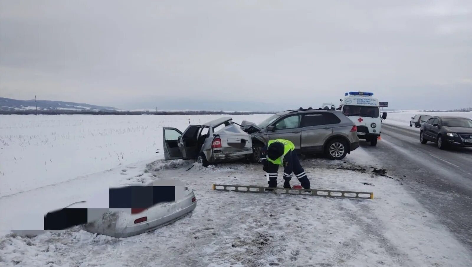 Дтп в башкирии сегодня на трассе. Авария на трассе уфа оренбург. автомобиль на трассе. трасса уфа оренбург сегодня дтп. башкортостан авария на трассе уфа оренбург.