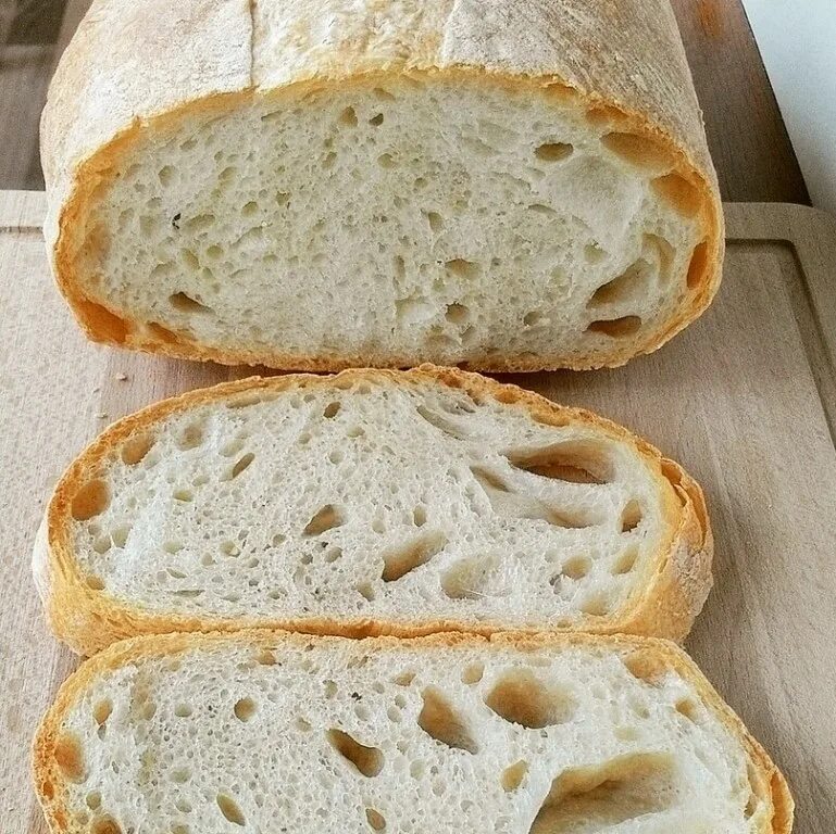 Багет бриошь. Дрожжевые хлебобулочные изделия. Дрожжевые хлебобулочные изделия. Дрожжи для хлеба. Подовый пшеничный дрожжевой хлеб.