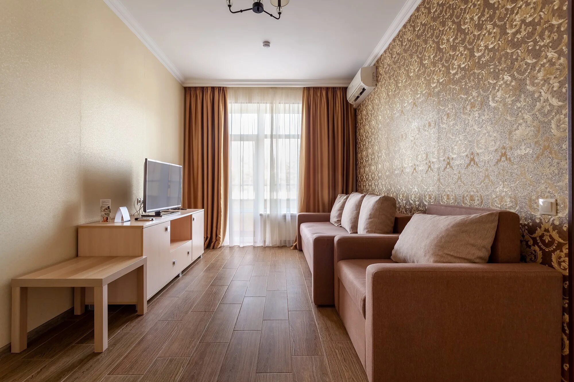 Гостиница грейс кристалл сочи. Грейс кристалл арли. Грейс кристалл (ex. Грейс кристалл адлер. Грейс кристалл адлер.