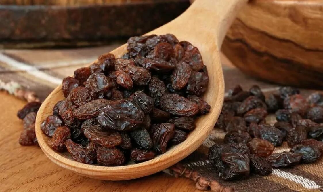 Сухофрукты при поджелудочной. Изюм. Отвар изюма. Black Raisins. Черный Изюм для очищения печени.