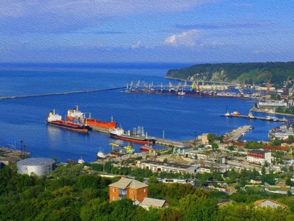 Туапсе набережная 2020. Туапсе 2020 порт. Порт города туапсе. Туапсе краснодарский край население. Туапсе.