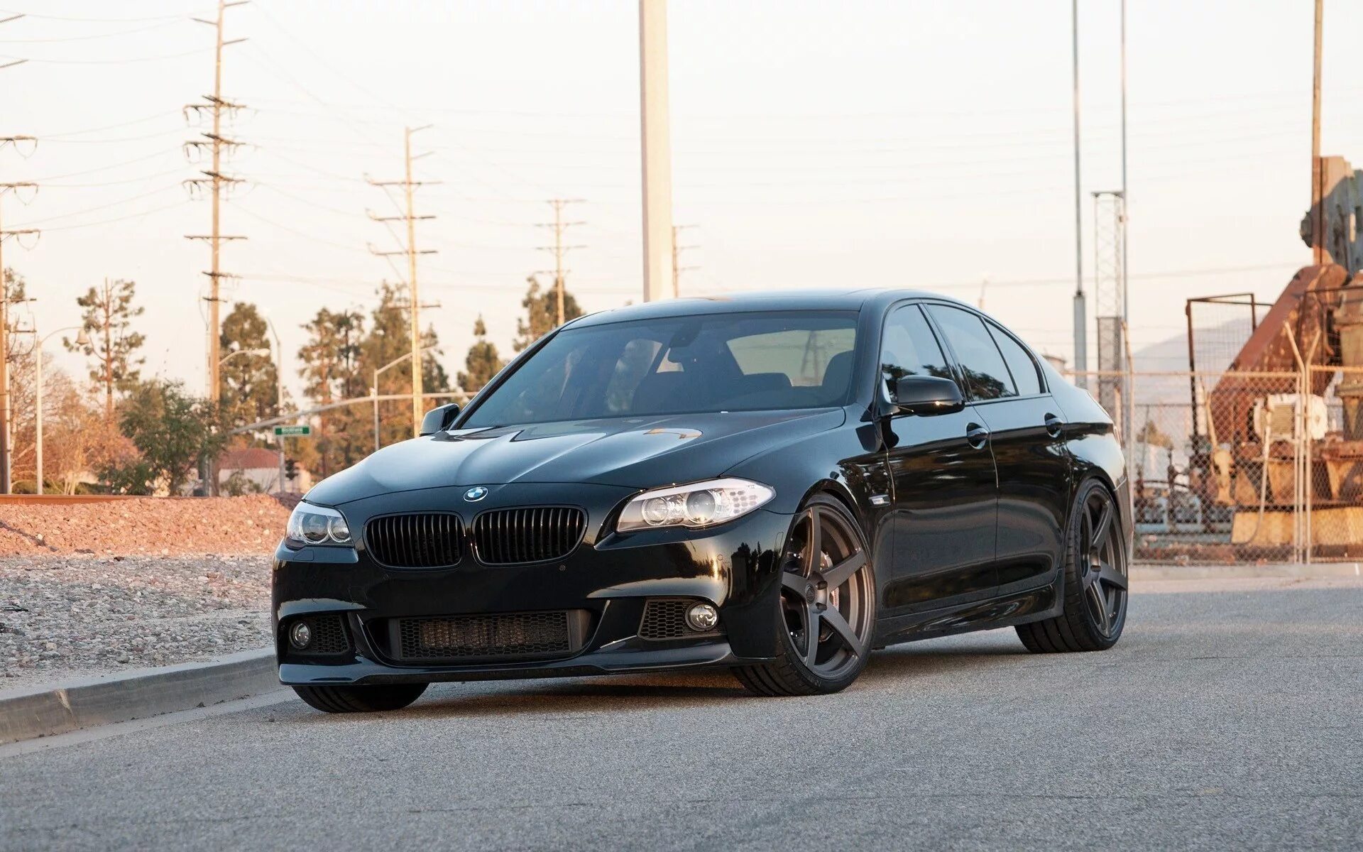 Bmw 5 black. BMW m5 f10 Black. BMW m5 f10 Black Edition. BMW m5 f10 черная. BMW m5 f10 2012 Black.