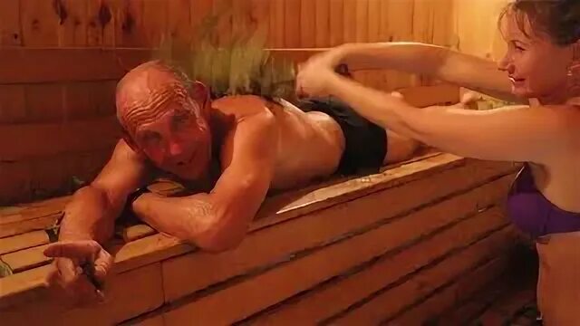 Парни в бане телеграмм. Взрослые женщины в сауне. две семейные пары в сауне. шаинский с бабами в бане. одна девушка в сауне с мужчинами.