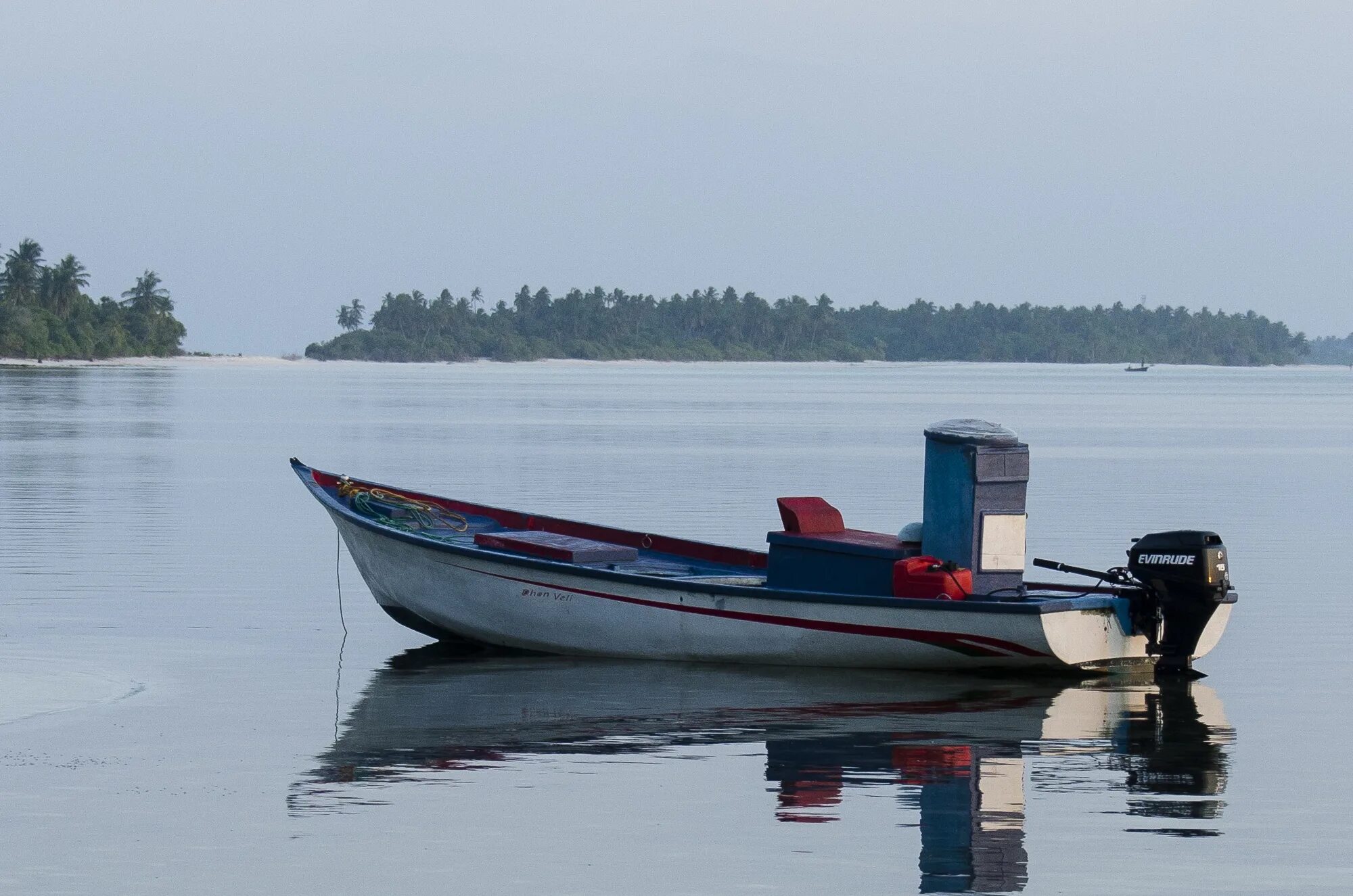 Boot лодка. Катер boat boot 27. озерные суда. костромское море на лодке. рыбаловская лодка.