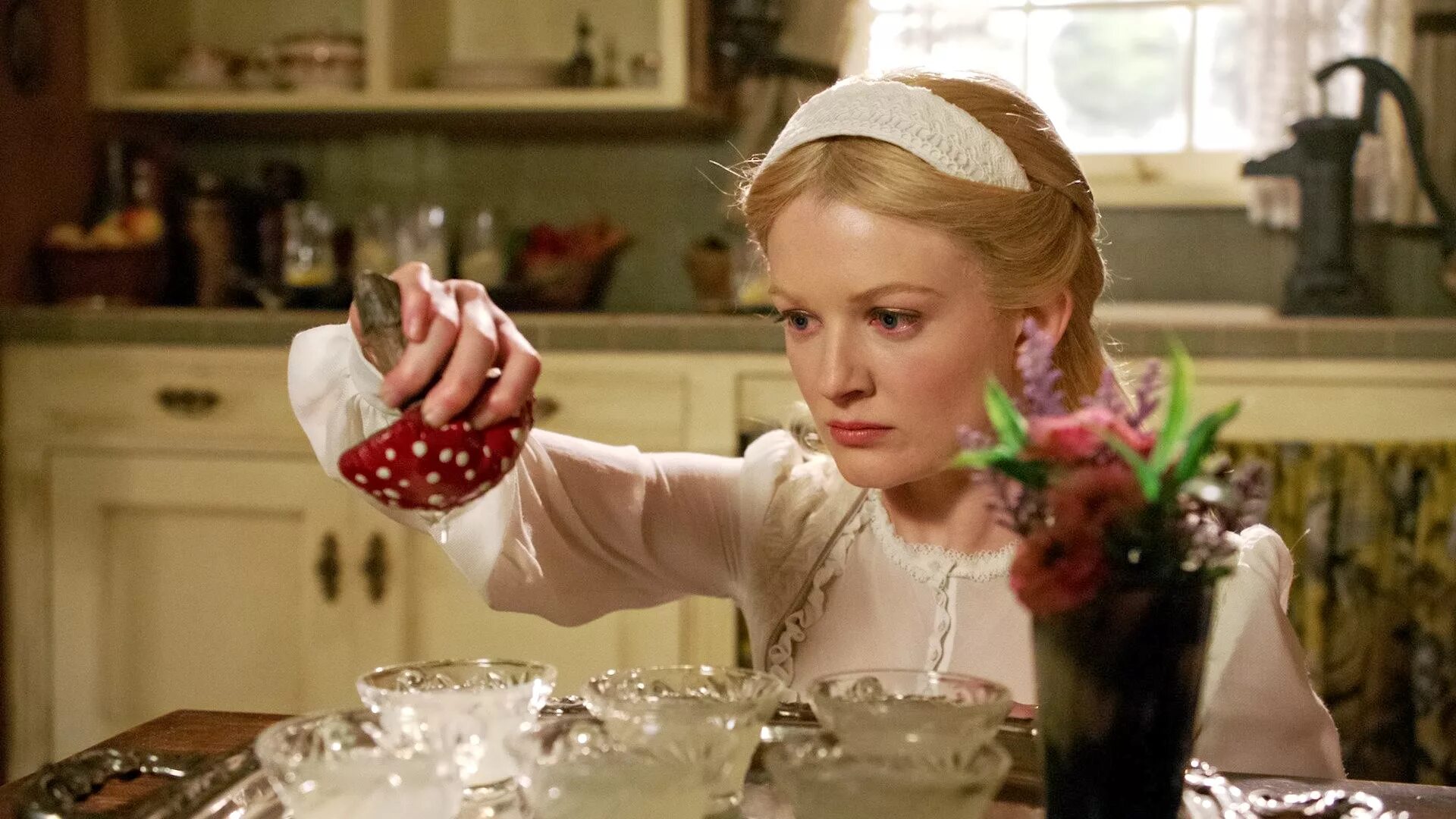 Однажды в сказке принц. Once upon a time обои. Once upon a time обои вертикальные. Однажды в сказке картинки. Однажды в сказке реджина.