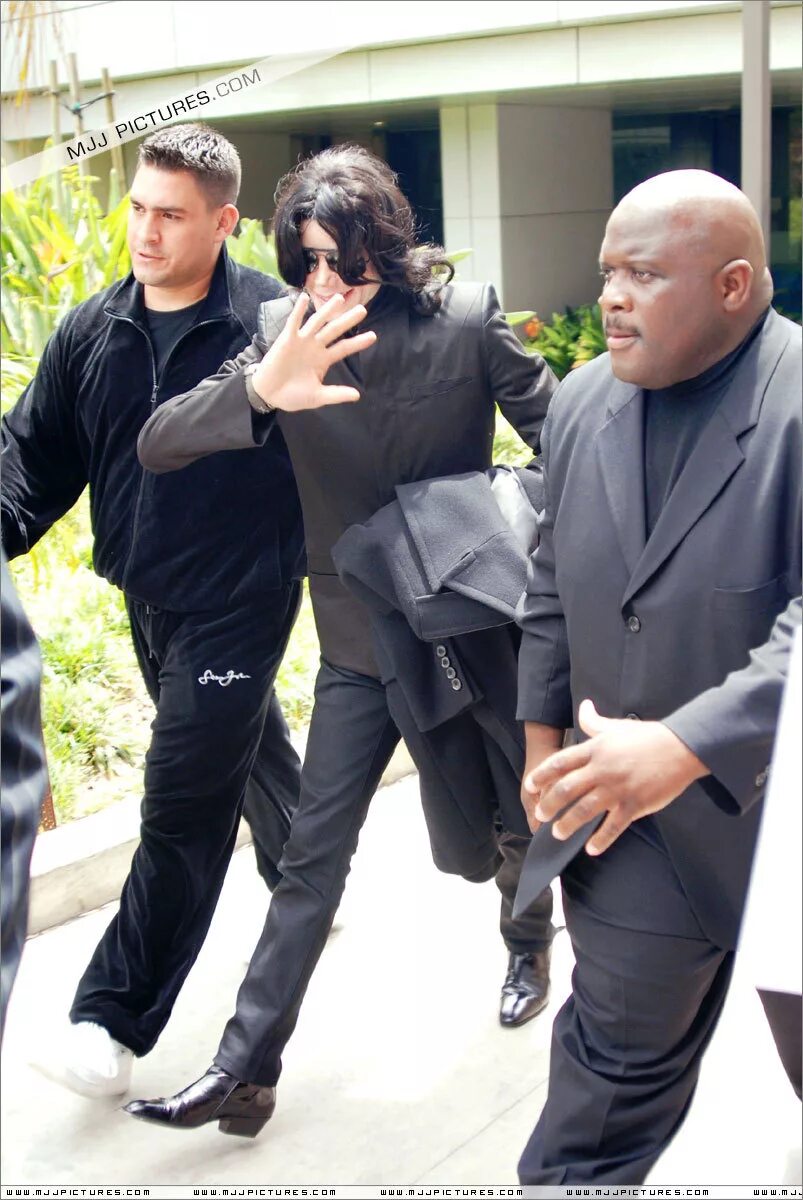 а4 стали телохранителям