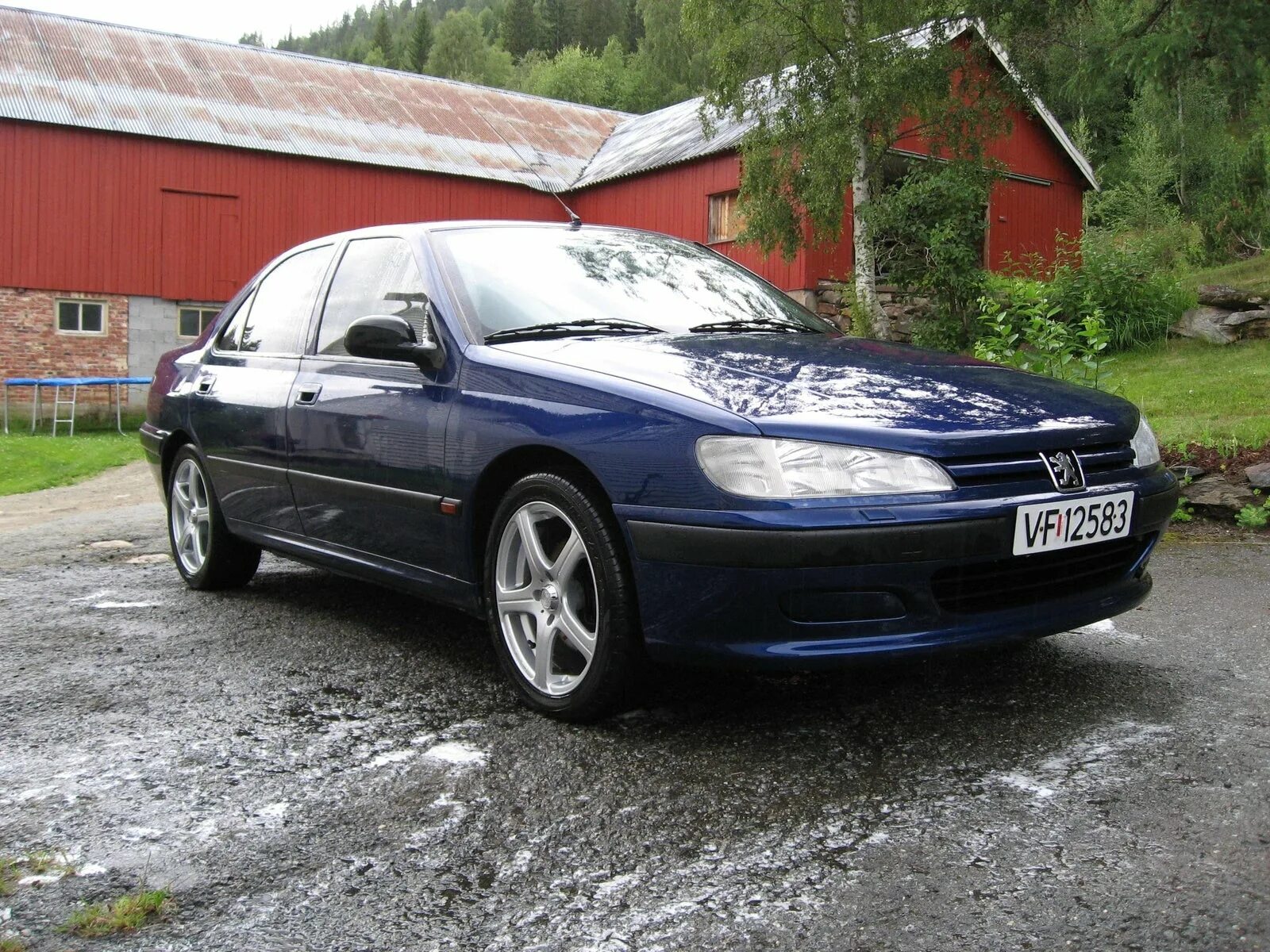 Пежо 406 1996 года. Peugeot 406 седан 1999-2004. Пежо 406 1996 мощность двигателя. Пежо 406 1996 года. Пежо 406 1996 года.
