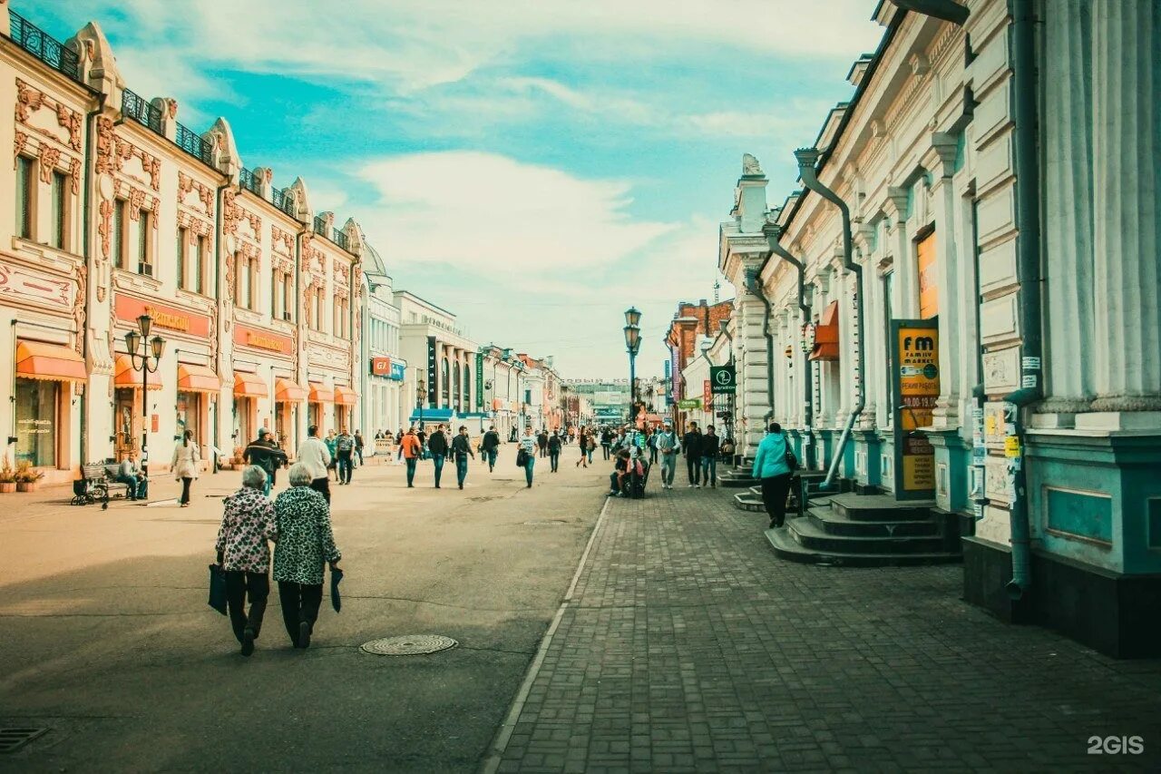 Улицы в иркутске названные. Ул Урицкого Иркутск. Улица Урицкого Иркутск история. Улица Урицкого Иркутск 2022. Иркутск пешеходная улица Урицкого.