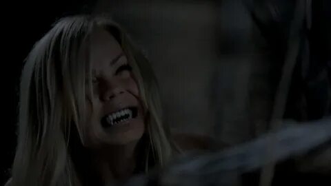 Bitten 1x01 Screencaps - Bitten TV Series Photo (36447491) - Fanpop.