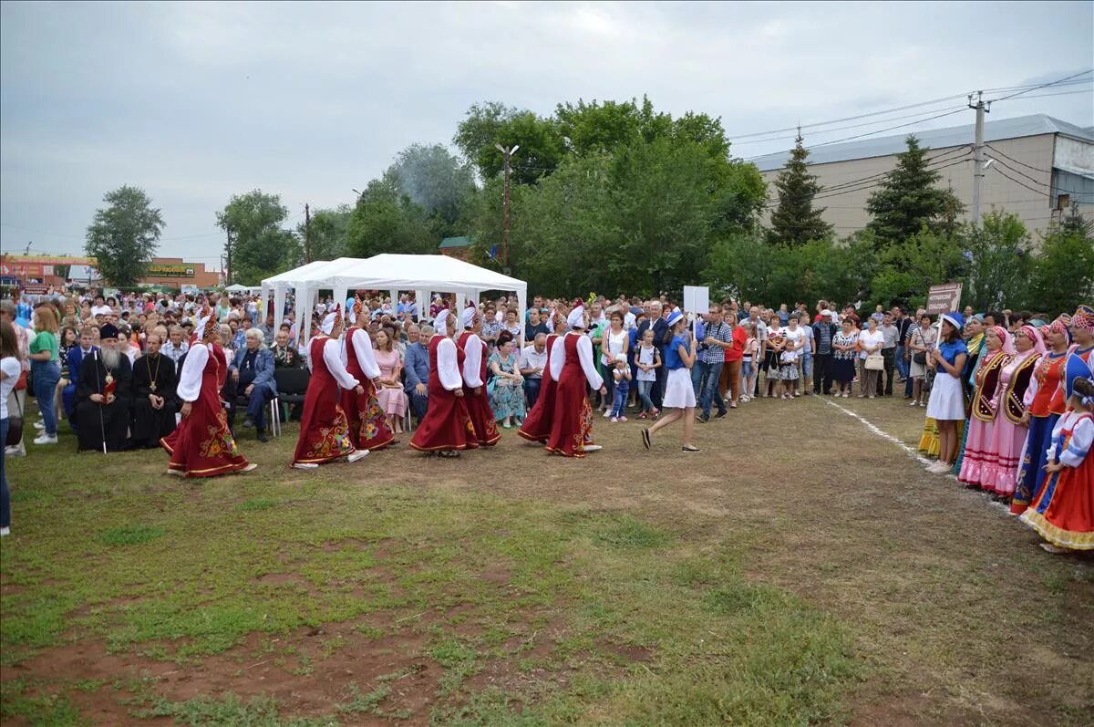 Погода в рыбкино новосергиевский район. Мустаево Новосергиевский район. Новосергиевка Оренбургская день села. Рыбкино Новосергиевский район. Население Новосергиевка.