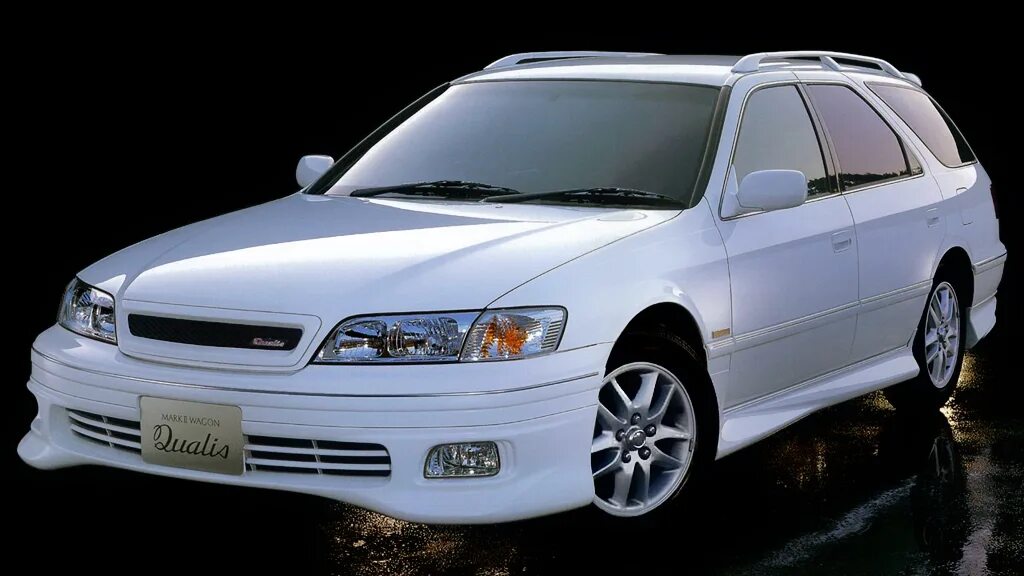 Mark wagon. Toyota Mark II Wagon Qualis 2.2.