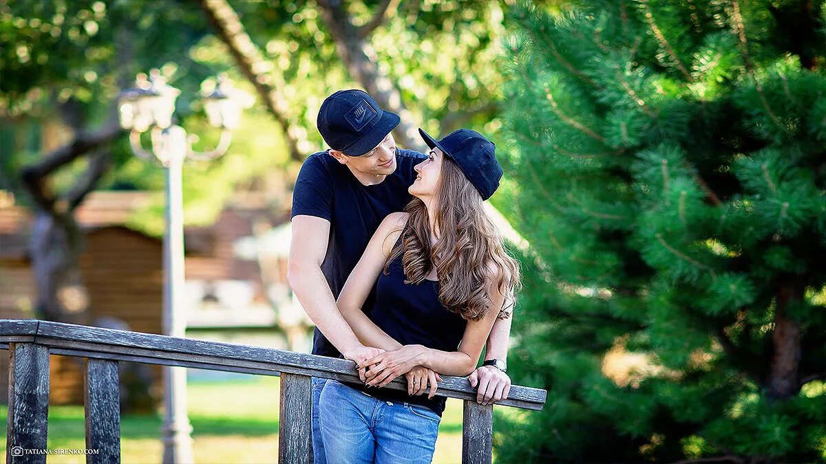 позирование для фотосессии с мужем. красивые позы для пары. семейный архив молодой пары. позы для фотосессии влюбленных. фотосессия в паре.