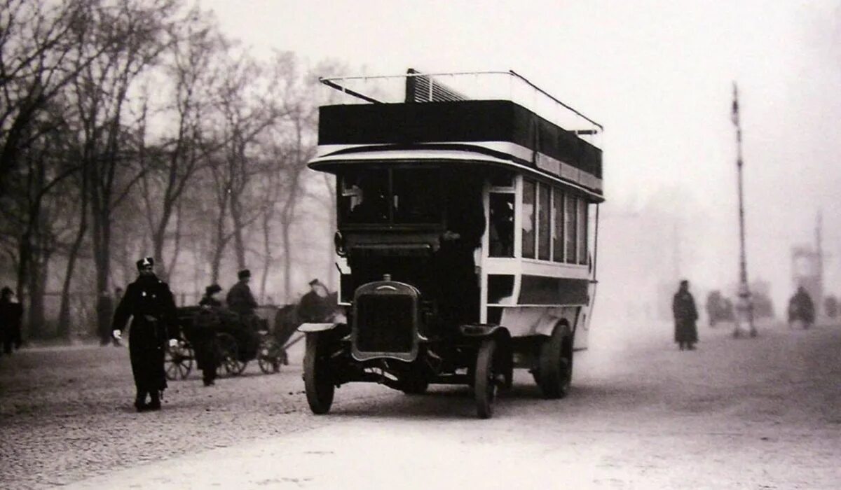 Омнибус автомобиль 1907. Автобус Nag 1907. Gaggenau c 32 — Typ St. Petersburg. Омнибус в Петербурге. Автобус первую половину