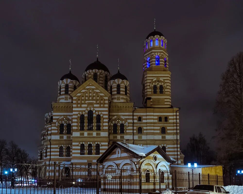 храм сретения господня рязань. церковь на полетаева рязань. храм на новаторов. сретенский храм рязань. храм на новаторов.