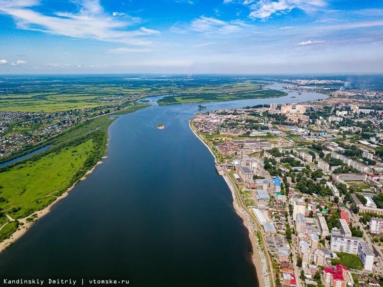 Река томь томск веб. Река Томь в Томске. Река Томь Северск. Набережная реки Томи. Фото реки Томь в Томске.