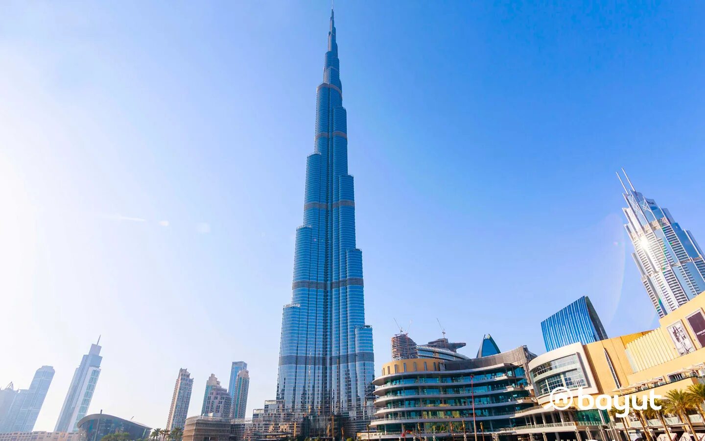 Была на самом высоком уровне. Башня Бурдж Халифа. Дубай Burj khalifa. Дубай здание Бурдж Халифа. ОАЭ Бурдж Халифа рассвет.