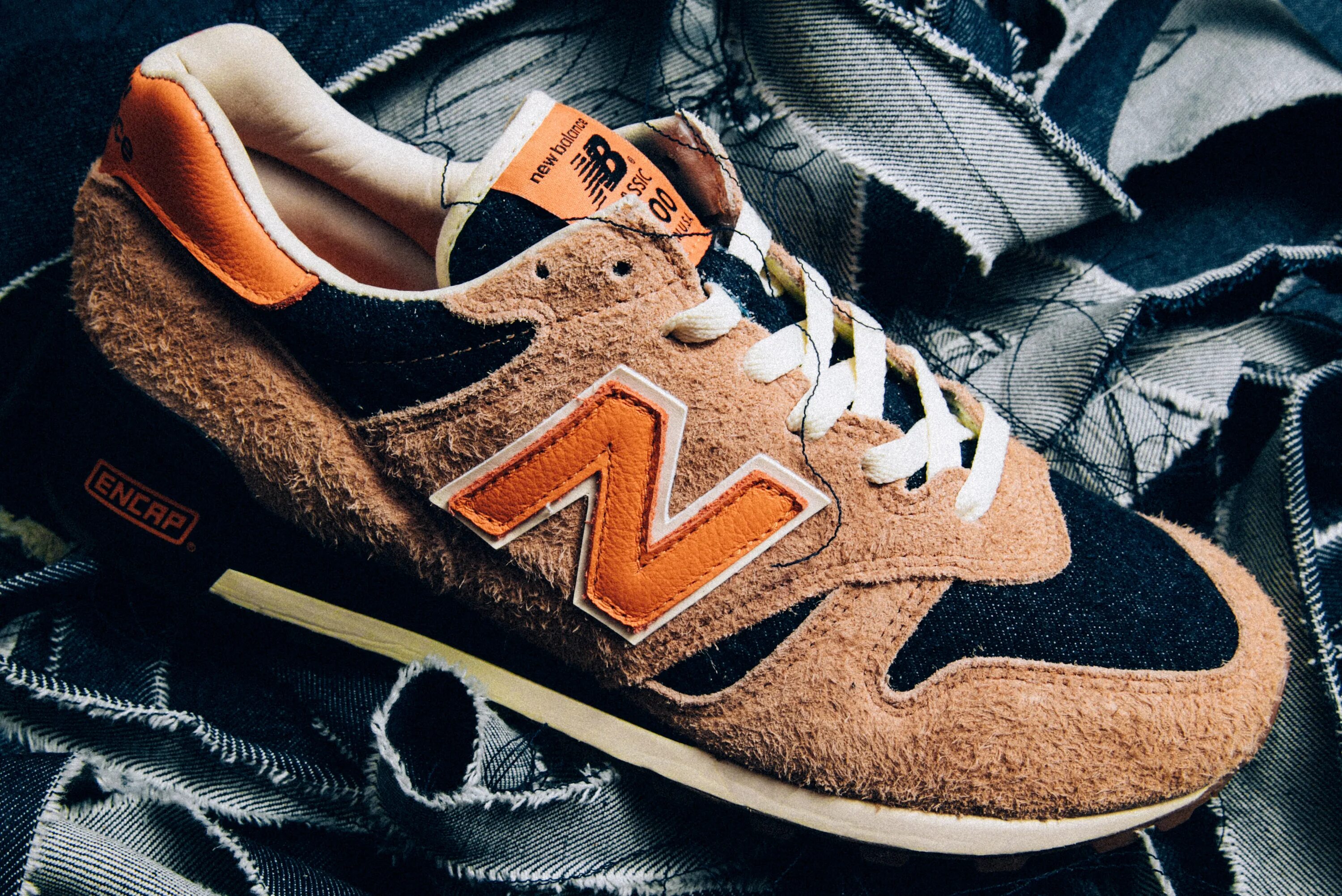 New balance америка. New Balance Levis кроссовки. Levi’s x New Balance 1300. New Balance 990 Levis. New Balance 55.