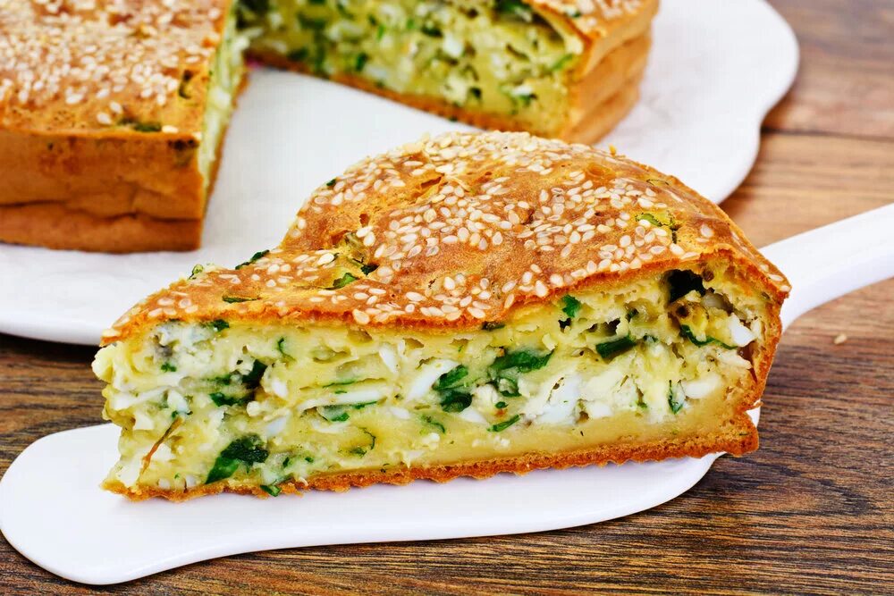 Лук в духовке рецепты быстро и вкусно. Заливной пирог с яйцом и зеленым луком. пирог с зеленым луком. пирог с зеленым луком и яйцом. заливной пиpог c зeлёным луком и яйцом..