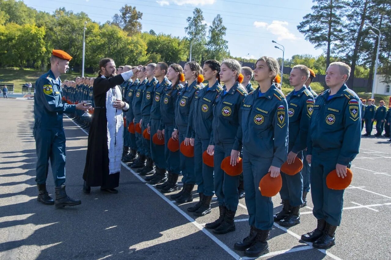 Академия МЧС Ногинск. Курсант МЧС Железногорск. Сибирская Академия МЧС курсанты. Академия МЧС Красноярск.