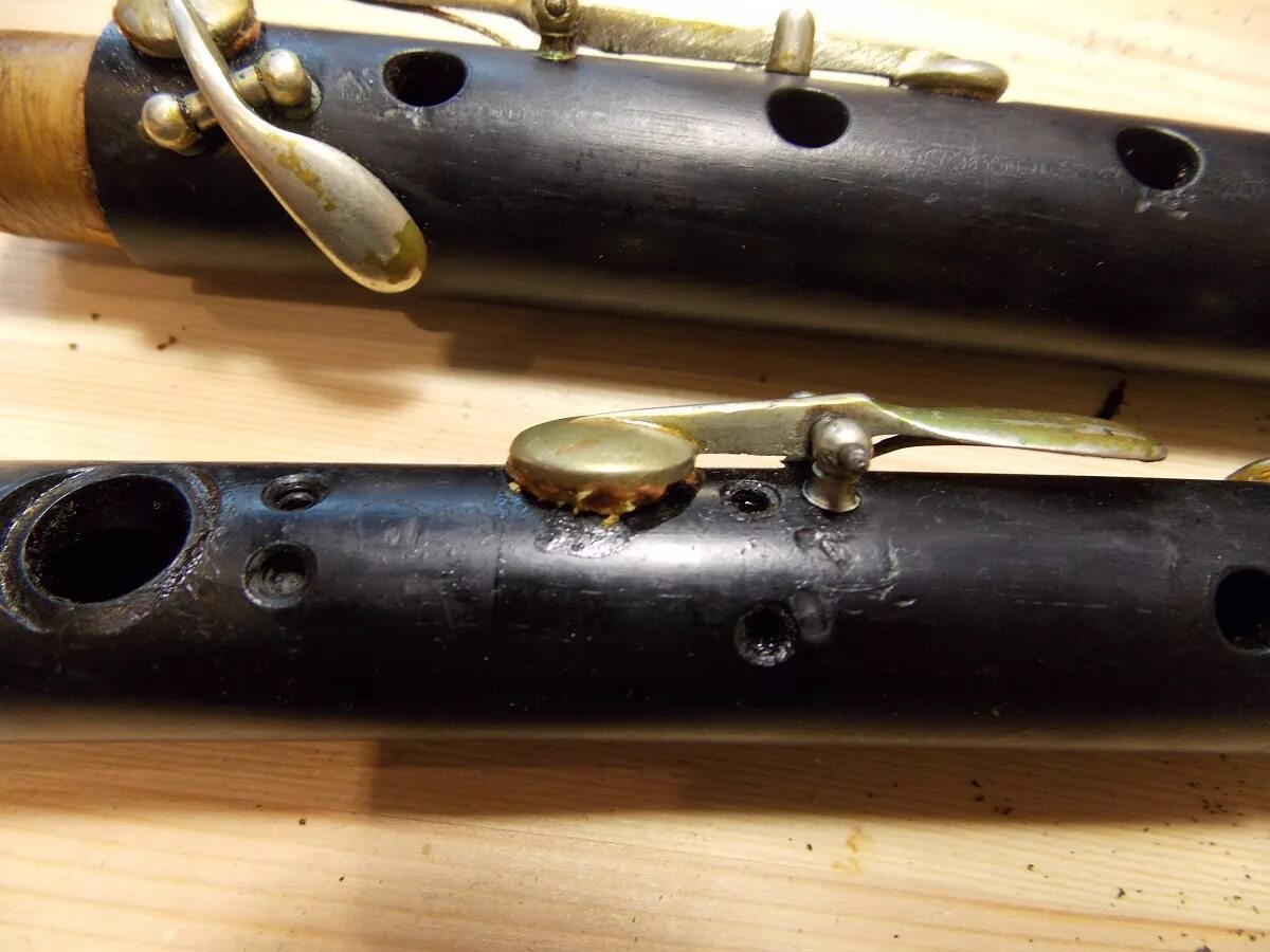 Флейта 19. Пифферо музыкальный инструмент. Блок флейта духовой музыкальный инструмент эпохи возрождения. Флейта антикварная. Флейта 19 век.
