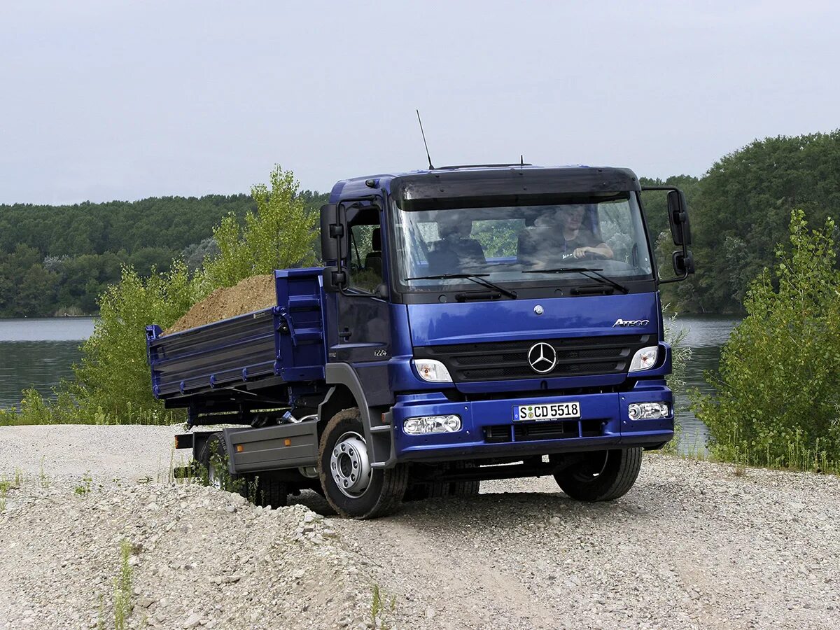 Mercedes-Benz Atego. Мерседес Бенц Атего. Mercedes Atego 2. Мерседес Бенц грузовой атнго.