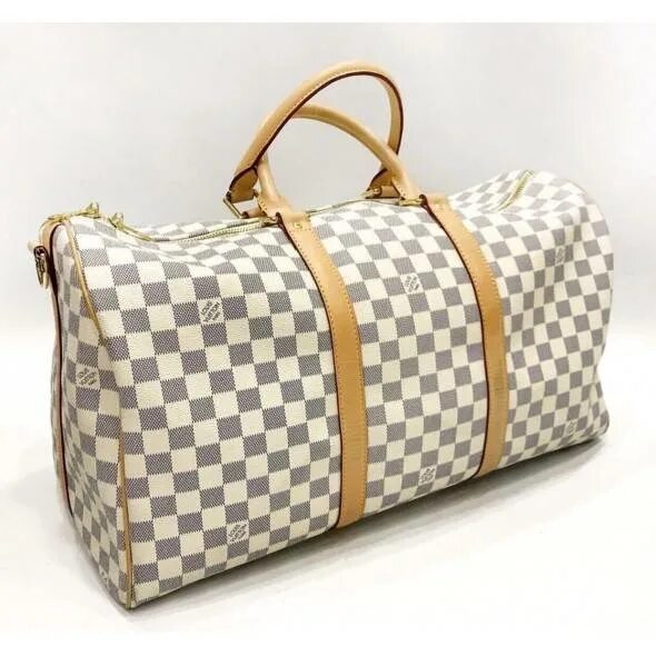 Луи виттон натуральная кожа. Louis vuitton v1897. Epsom кожа louis vuitton. Louis vuitton косметичка женская. Louis vuitton damier.