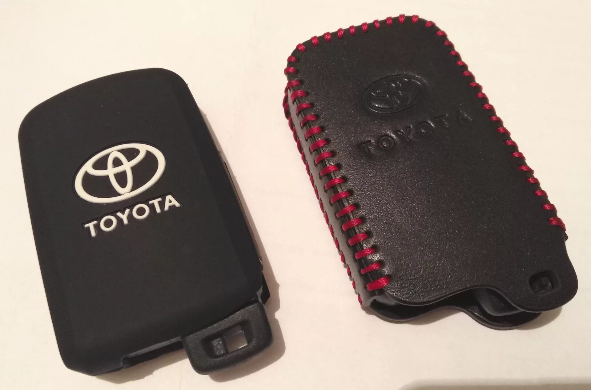Ключ рав 4 2025. Чехол для ключа тойота рав 4 2025. чехол для ключа toyota rav 4. чехол на ключ тойота рав 4. смарт ключ на рав 4 2025.