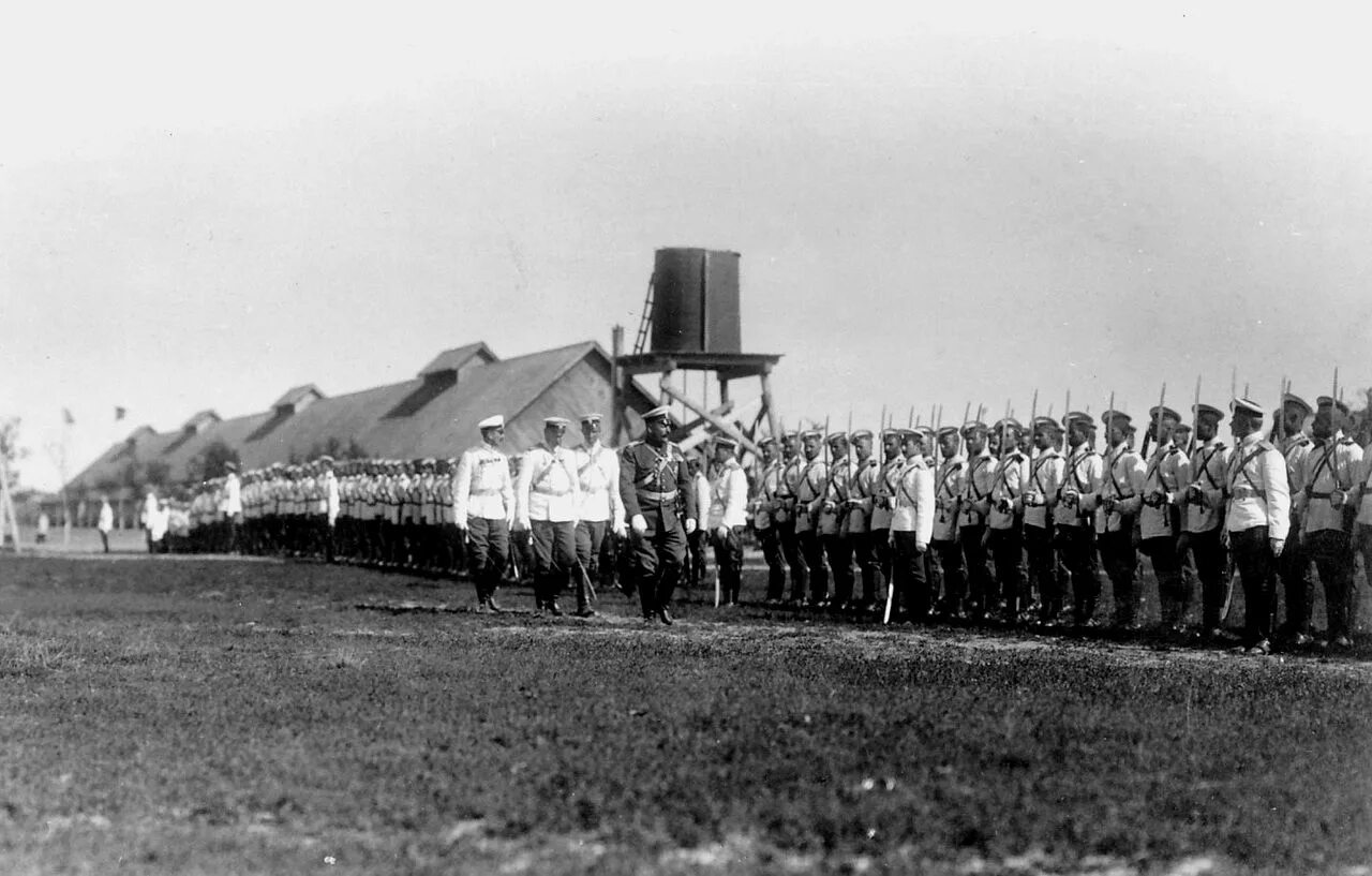 Хана полк. Конный полк 1907г Тифлис. Командующий лейб-гвардии конным полком. Лейб-гвардии конный полк. Конный лейб-гвардии полк на параде.