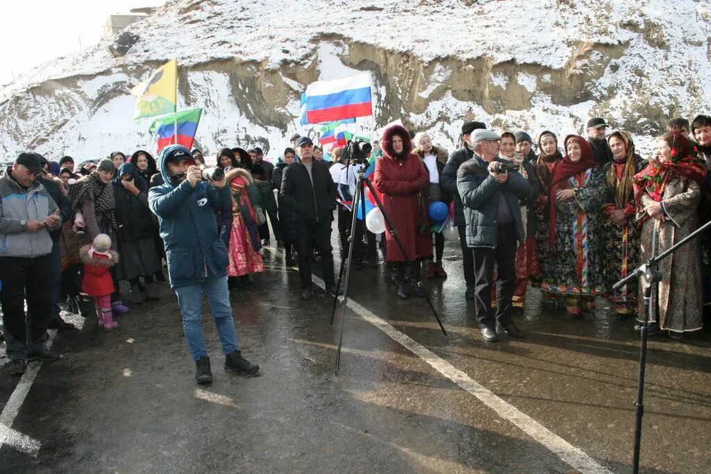 Погода вихли. Село Сумбатль Кулинского района. Кулинский район село Вихли. Кулинский район, кусраши. Село кули Кулинский район.