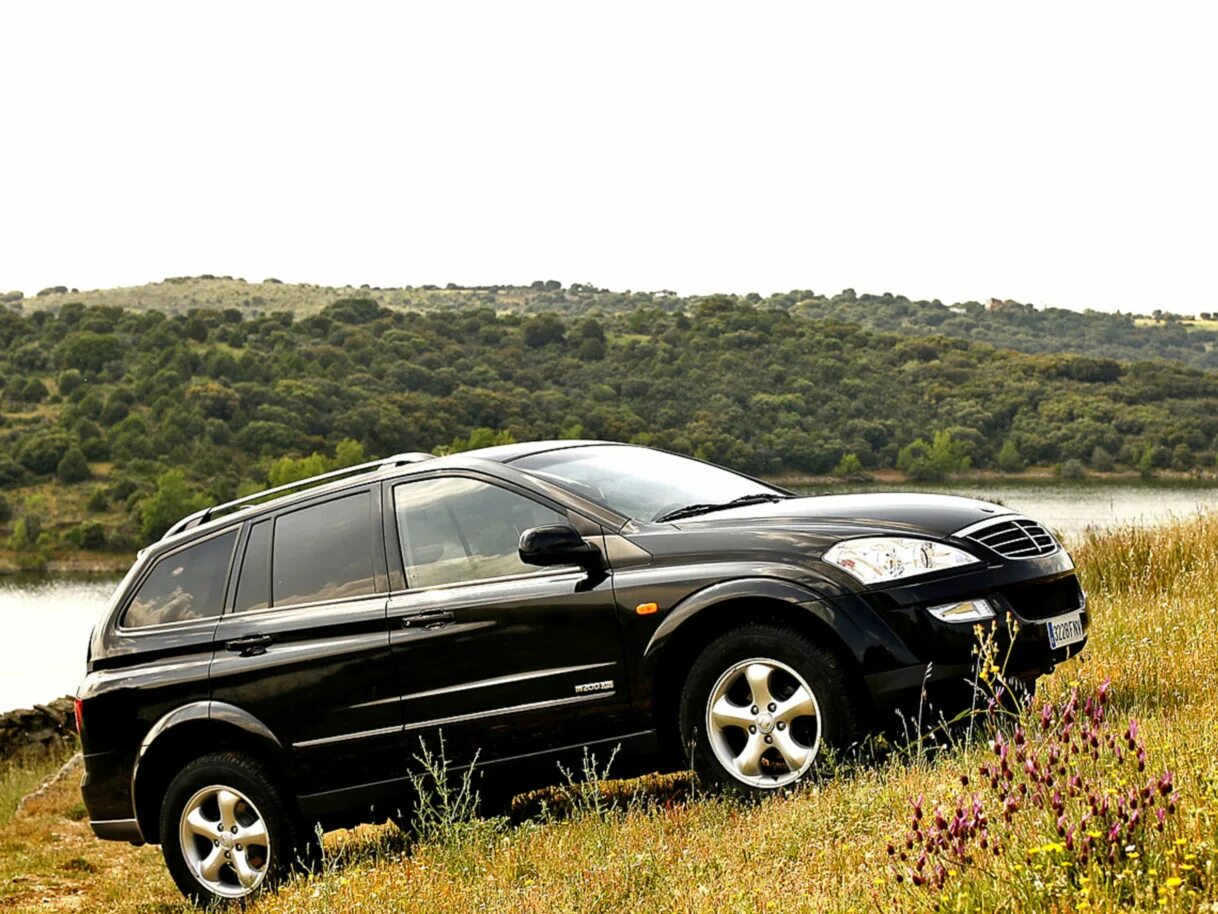 Куплю авто кайрон. SSANGYONG Kyron. SSANGYONG Kyron 2006. SSANGYONG Kyron 2. Машина Санг Йонг Кайрон.