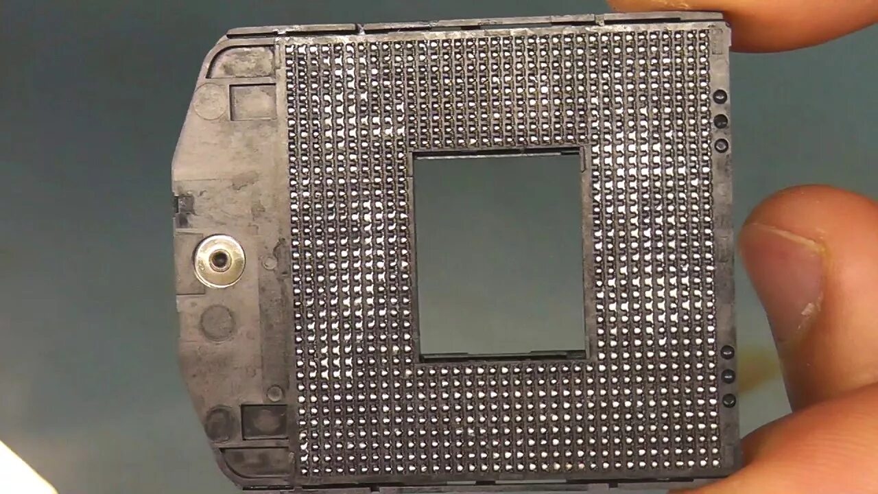 Socket ноутбуки. Socket bga1168. сокет процессора ноутбука gf75. bga1168 процессоры. ноутбук с сокетом.