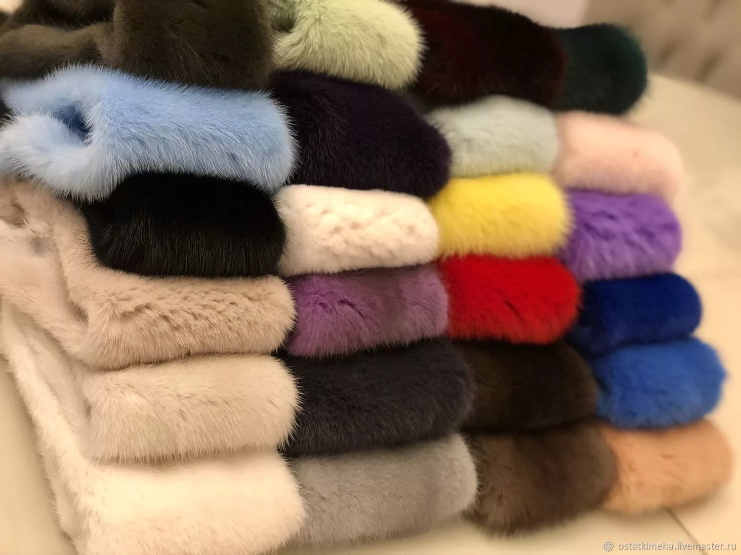 Снежная королева шуба автоледи. Норковая шуба цвет графит. Шубы куница садовод. Норковая шуба поперечка цвет лаванда. Цветная норка.