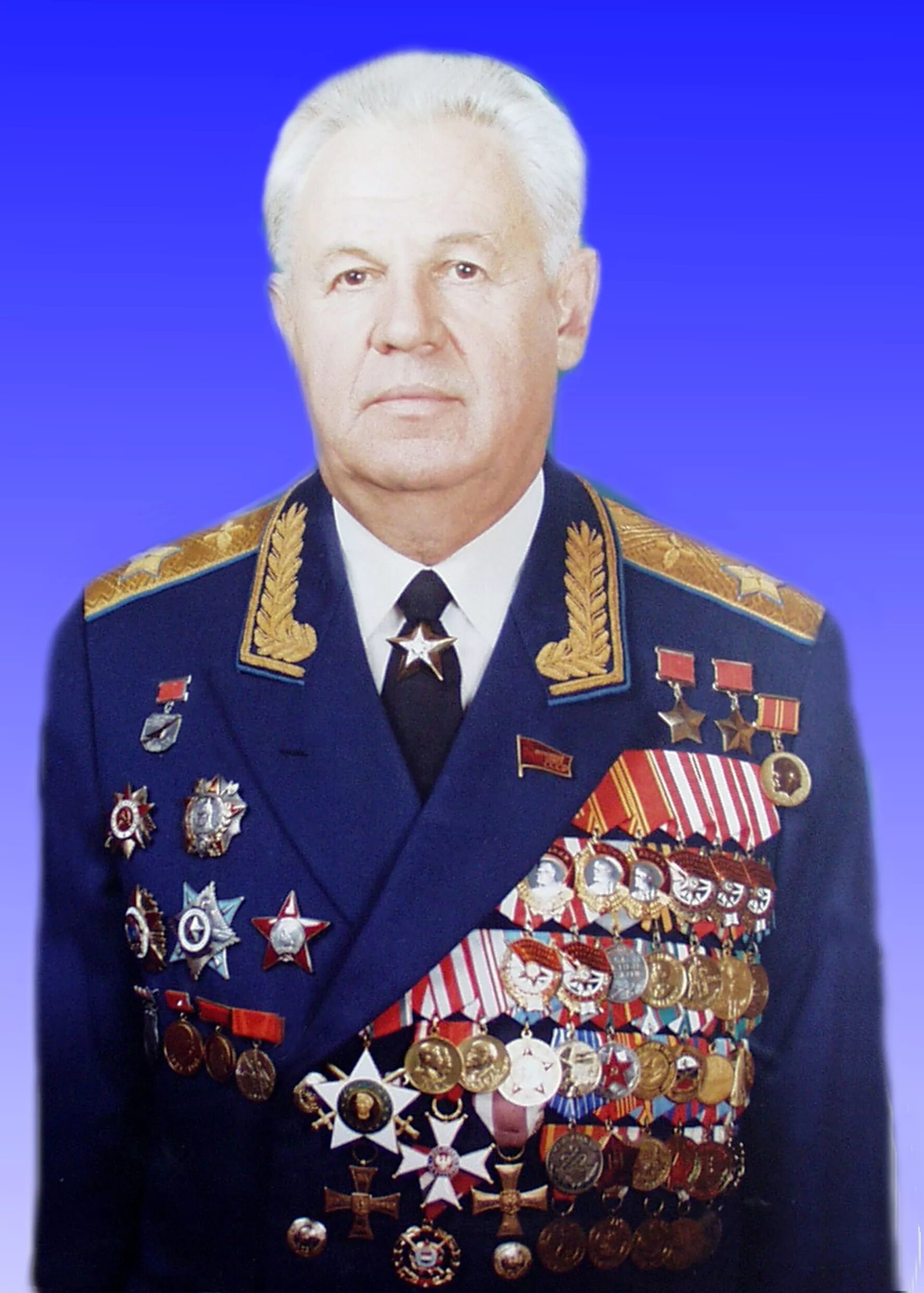 Покрышкин александр иванович. Маршал авиации покрышкин александр иванович. Маршал авиации герой советского союза. Покрышкин александр иванович. Маршал иван кожедуб.