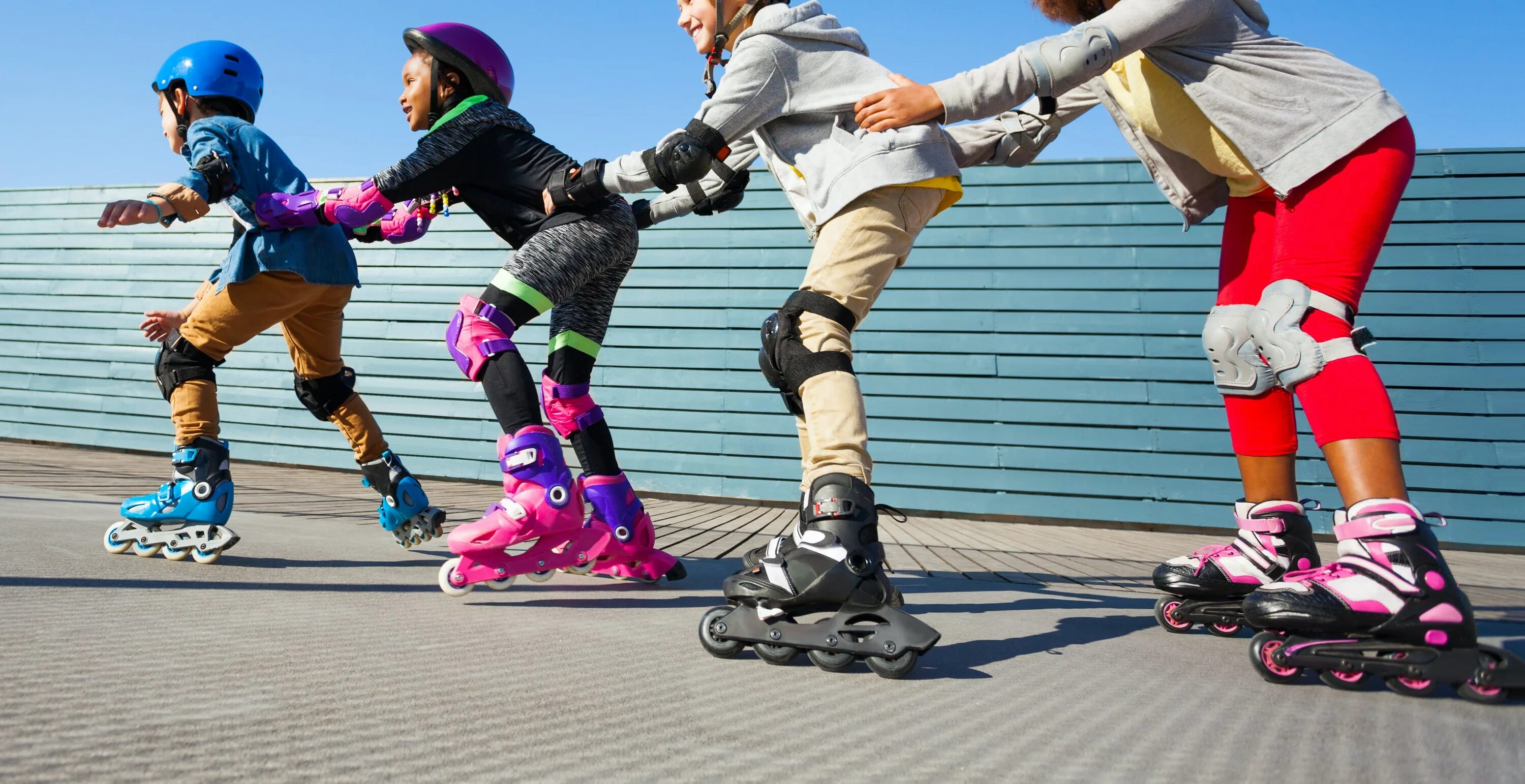 Go skating перевод
