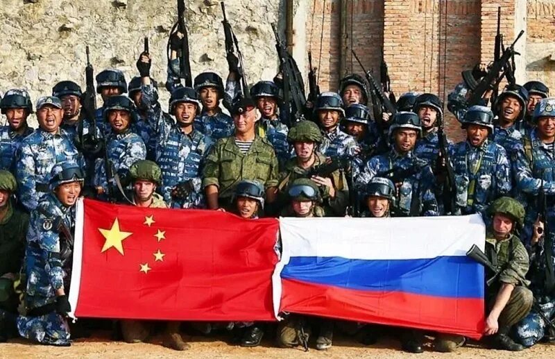 Если войска западных стран войдут. Российско-китайские учения Восток 2018. Российско-китайские учения 2021. Учения России и Китая 2021. Совместные российско-китайские учения Восток 2018.